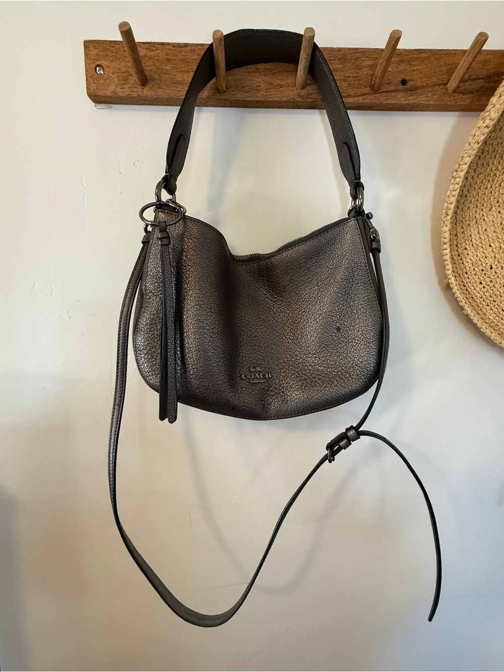 Coach Sutton Pebbled Leather Hobo Bag in Metallic Pewter Gray - Good condition